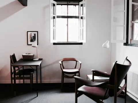 House of Finn Juhl Hakuba