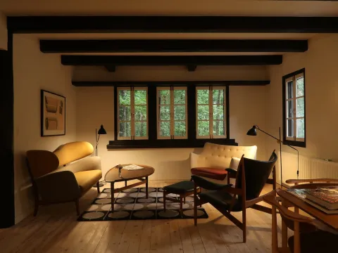 House of Finn Juhl Hakuba